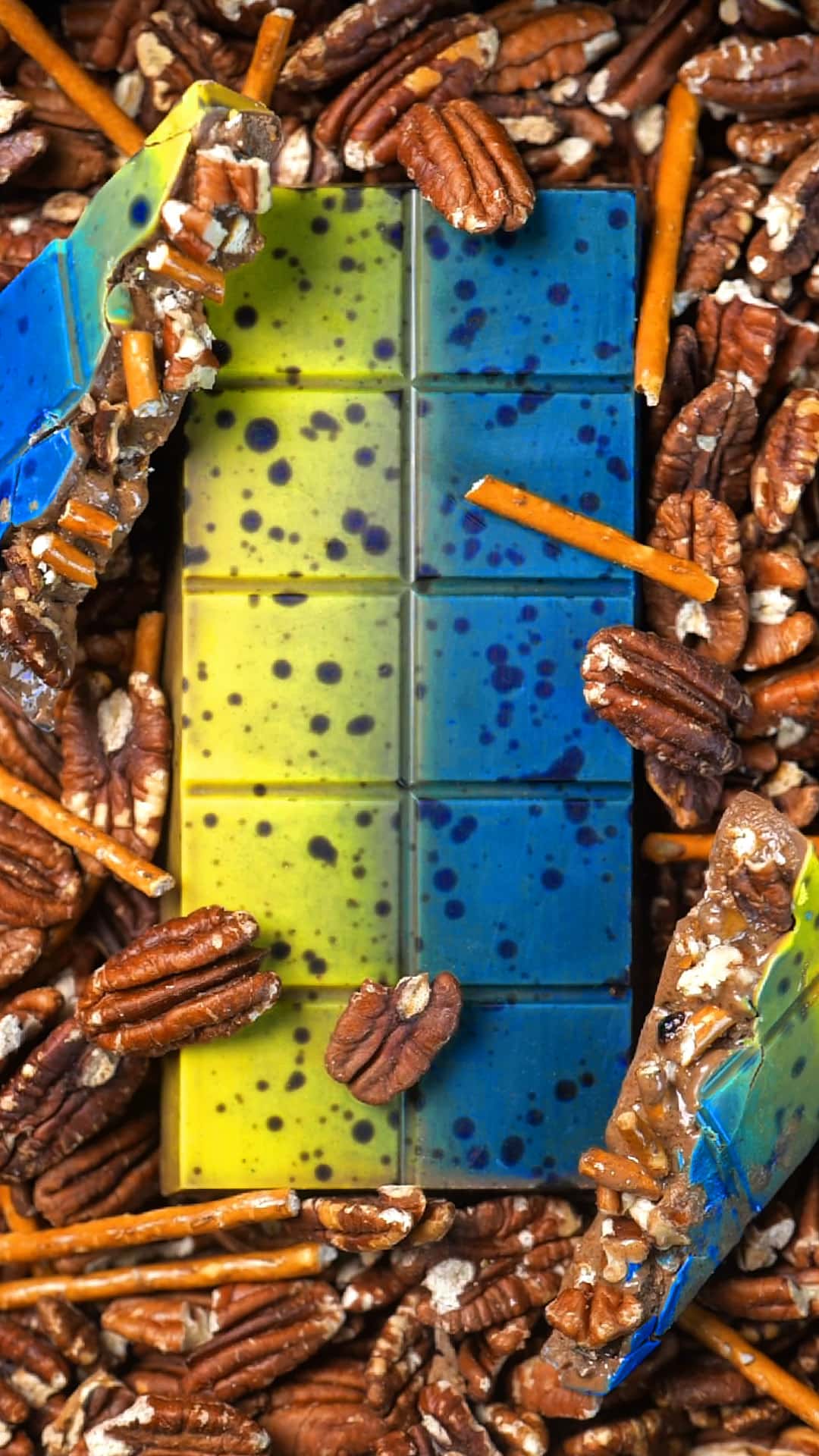 Tablette de Chocolat Kunéfe / Pécan / Brétzel Tablette de Chocolat Kunéfe / Pécan / Brétzel – Image 3